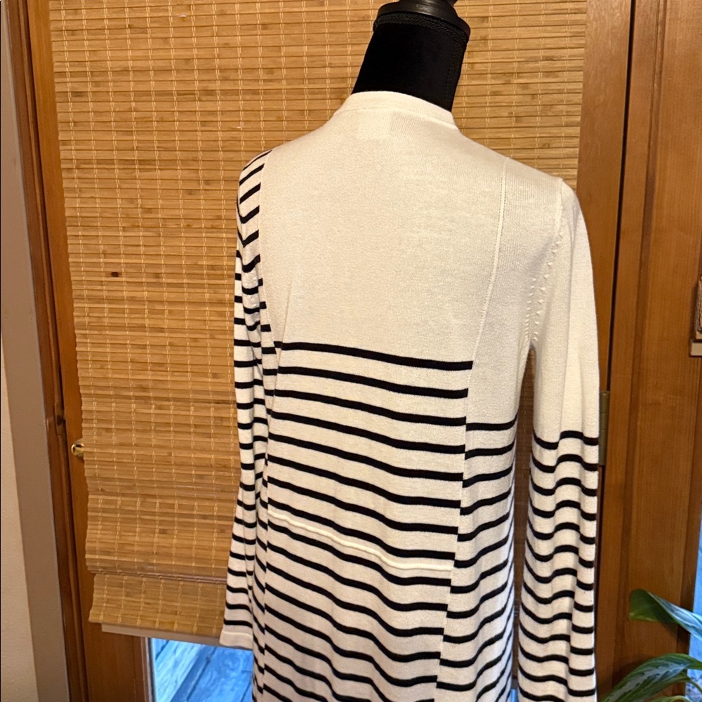 Cabi Victory Cardigan Sweater Long Blue Striped Knit Maxi Duster Sz Medium - Picture 5 of 8